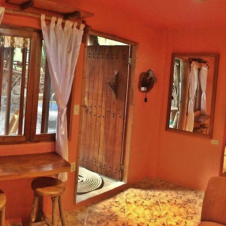 Lonesome George Ecolodge 푸에르토아요라 객실 사진